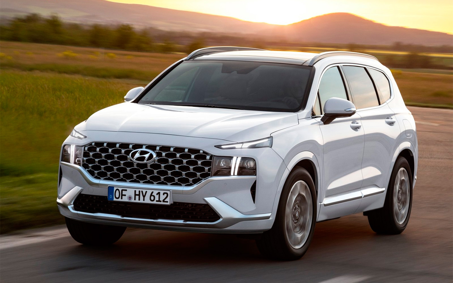 В Hyundai рассказали про обновленный кроссовер Santa Fe