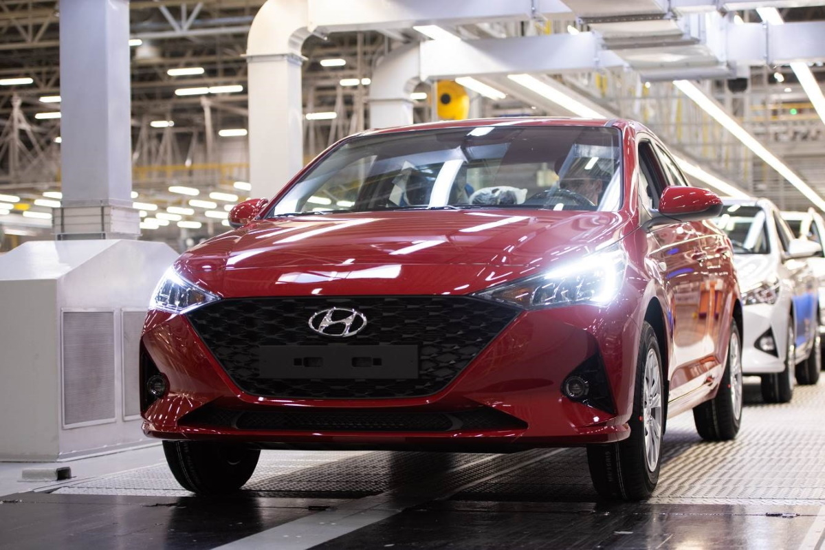Hyundai остановил сборку автомобилей в Казахстане из-за дефицита поставок из Петербурга