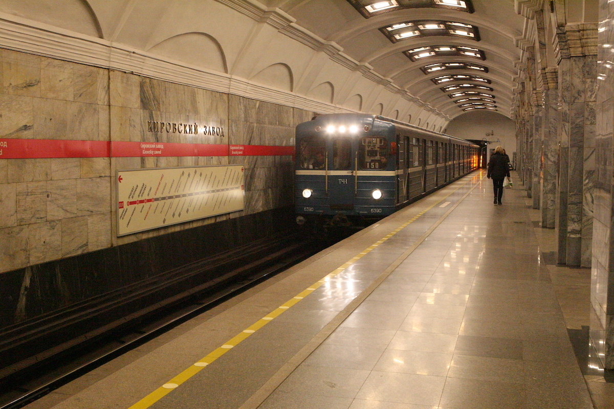 Станцию метро «Электросила» в Петербурге закроют на ремонт