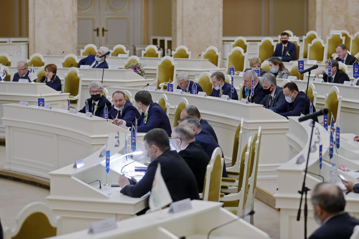 Закон о приватизации ГУП «ТЭК» принят Законодательным Собранием Петербурга