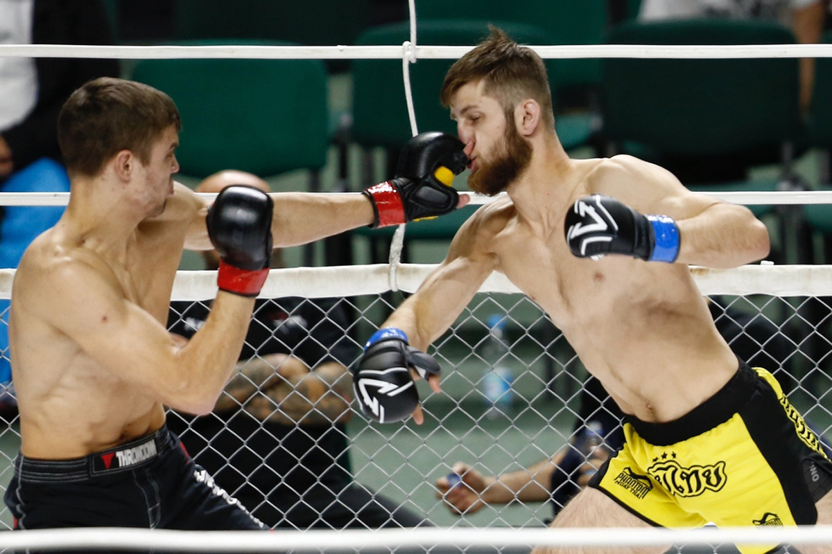 Из-за отказа в аренде «Ленэкспо» перенесли чемпионат по боям без правил