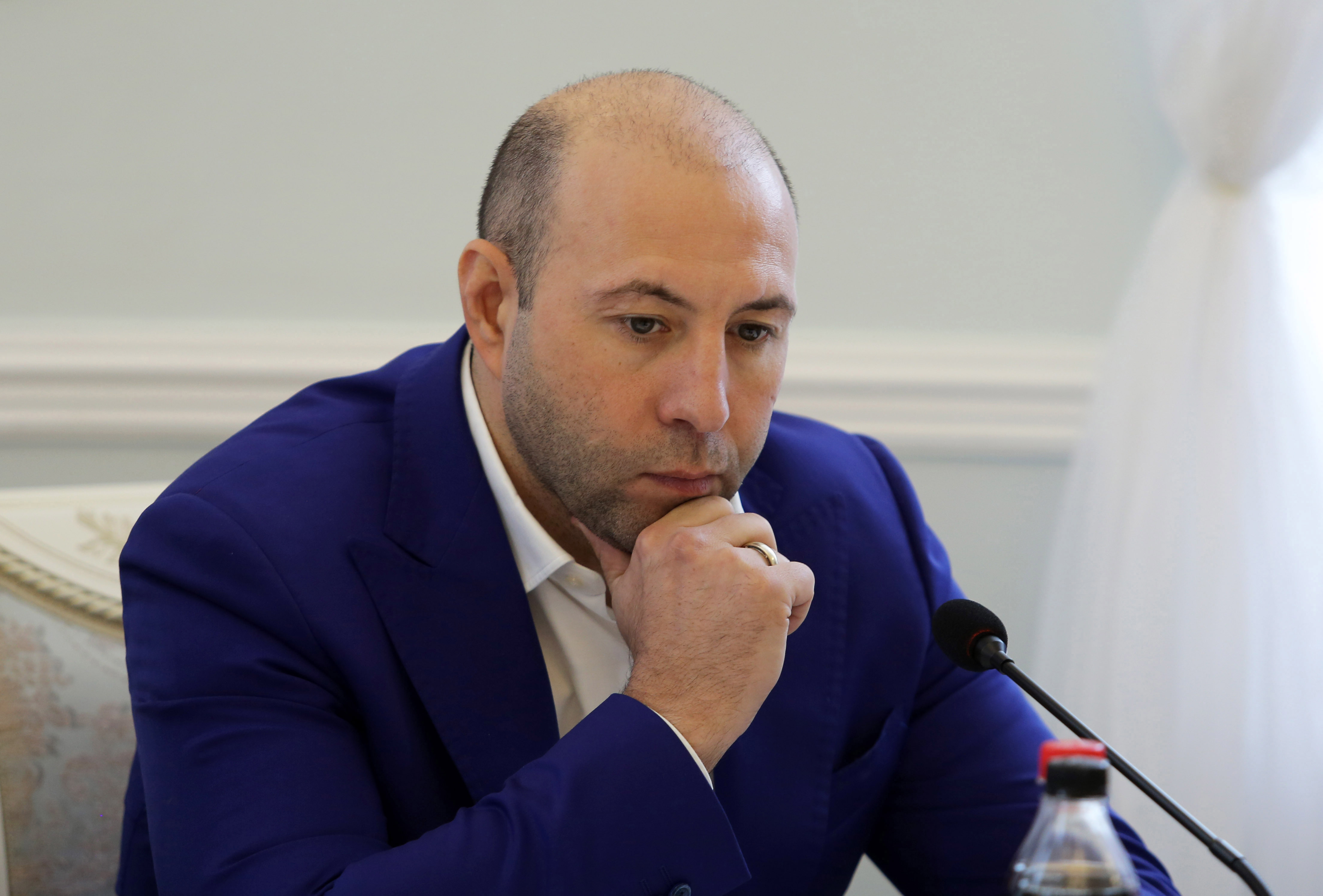 Экс-хоккеист СКА расширяет производство чипсов в Петербурге
