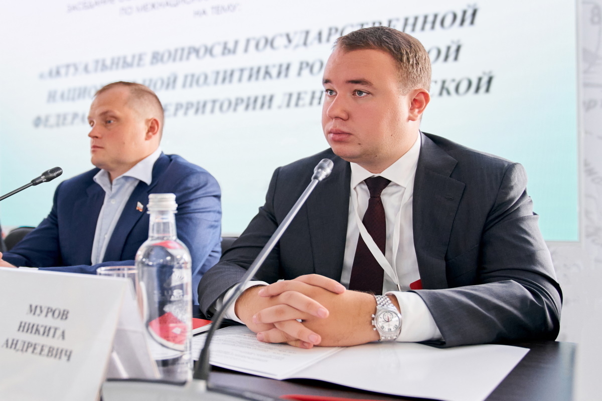 Никита Муров: В Петербурге помогут потерявшим работу мигрантам  