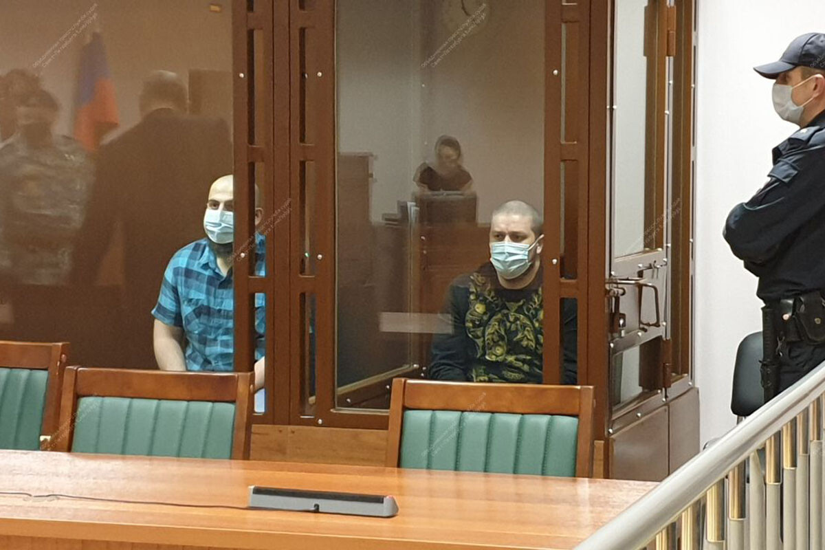 Нападавшие на салоны сотовой связи бандиты получили по 11 лет колонии