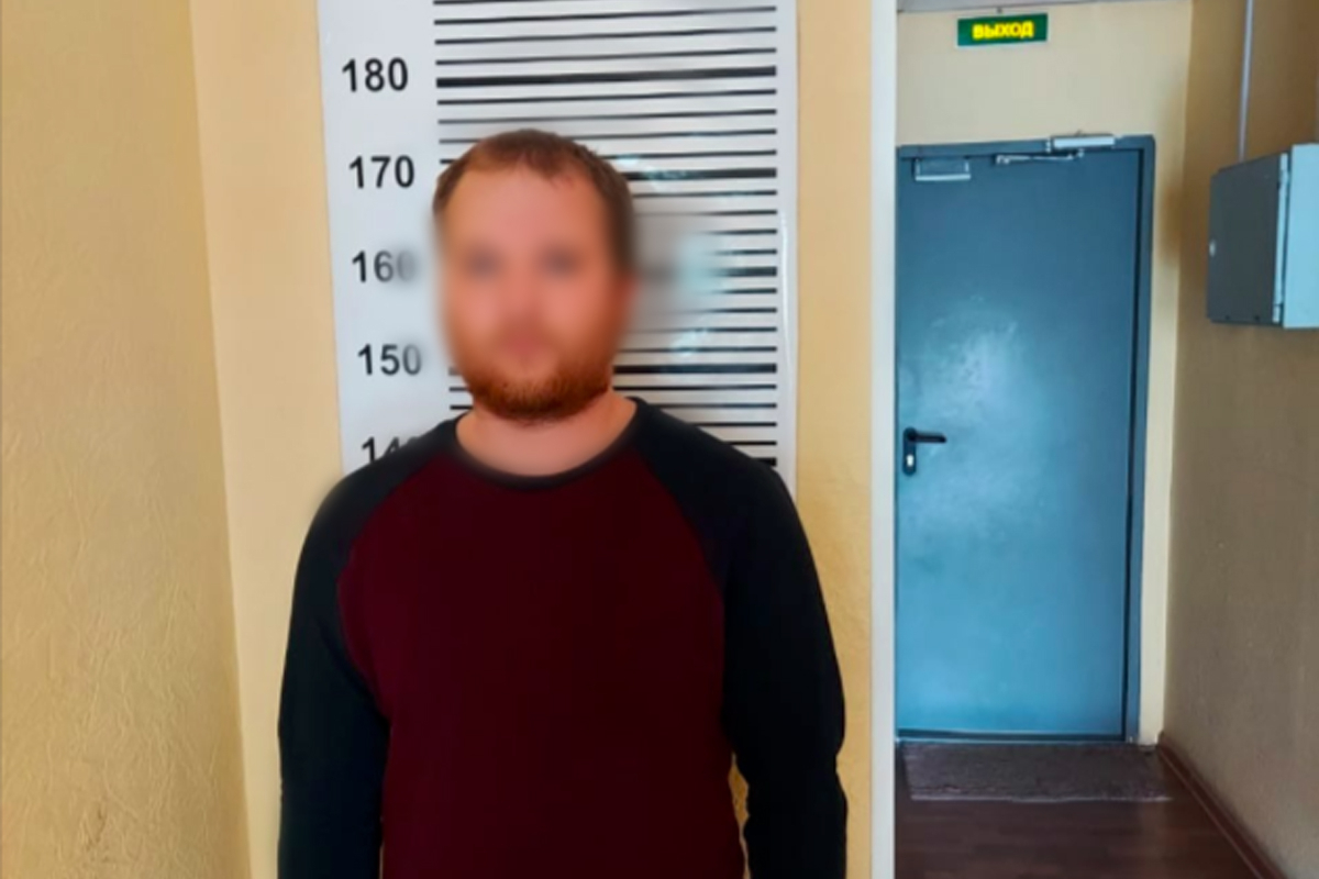 Петербургская полиция задержала «закладчика» с полукилограммом наркотиков