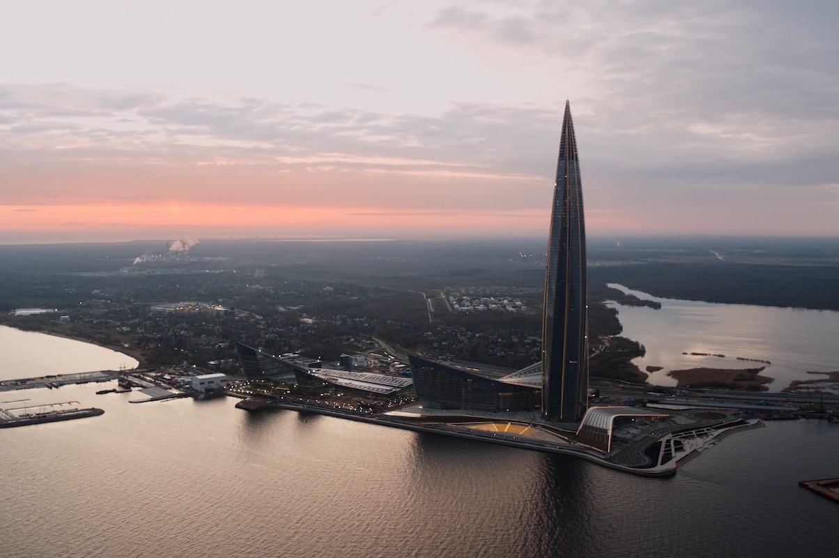Кристальный и Прозрачный: мосты к «Лахта-Центру» получили имена