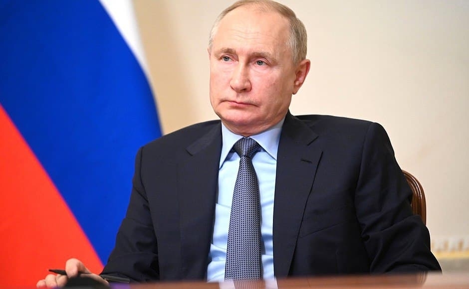 Названа причина переноса выступления Путина на ПМЭФ