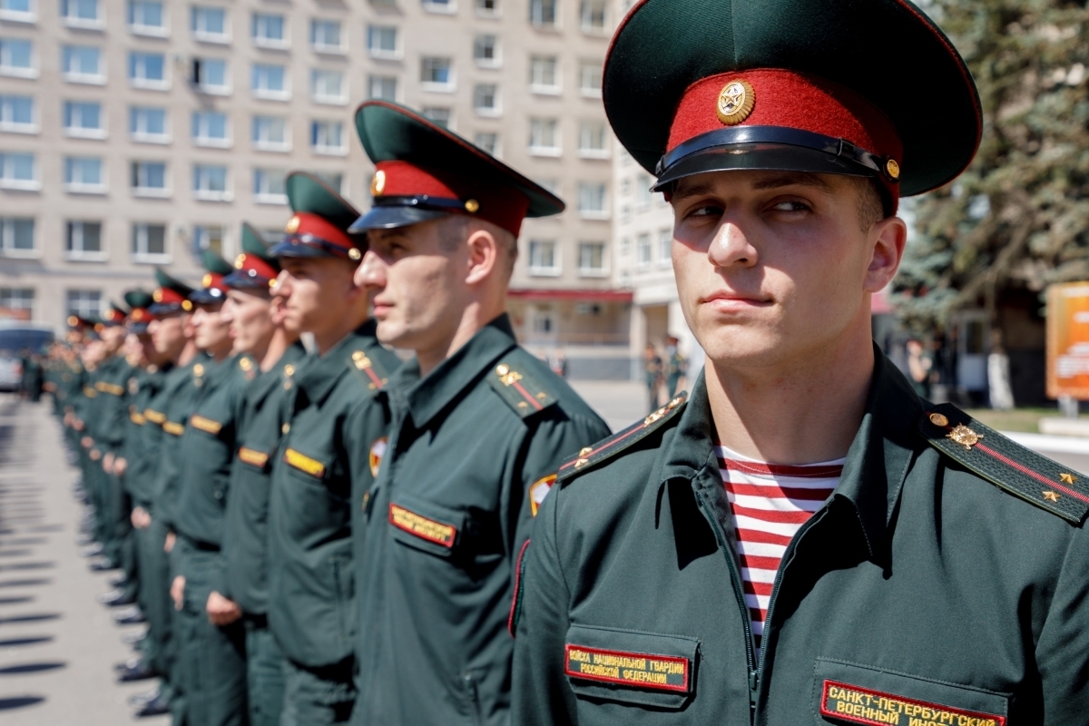 В Петербурге наградили лучших росгвардейцев