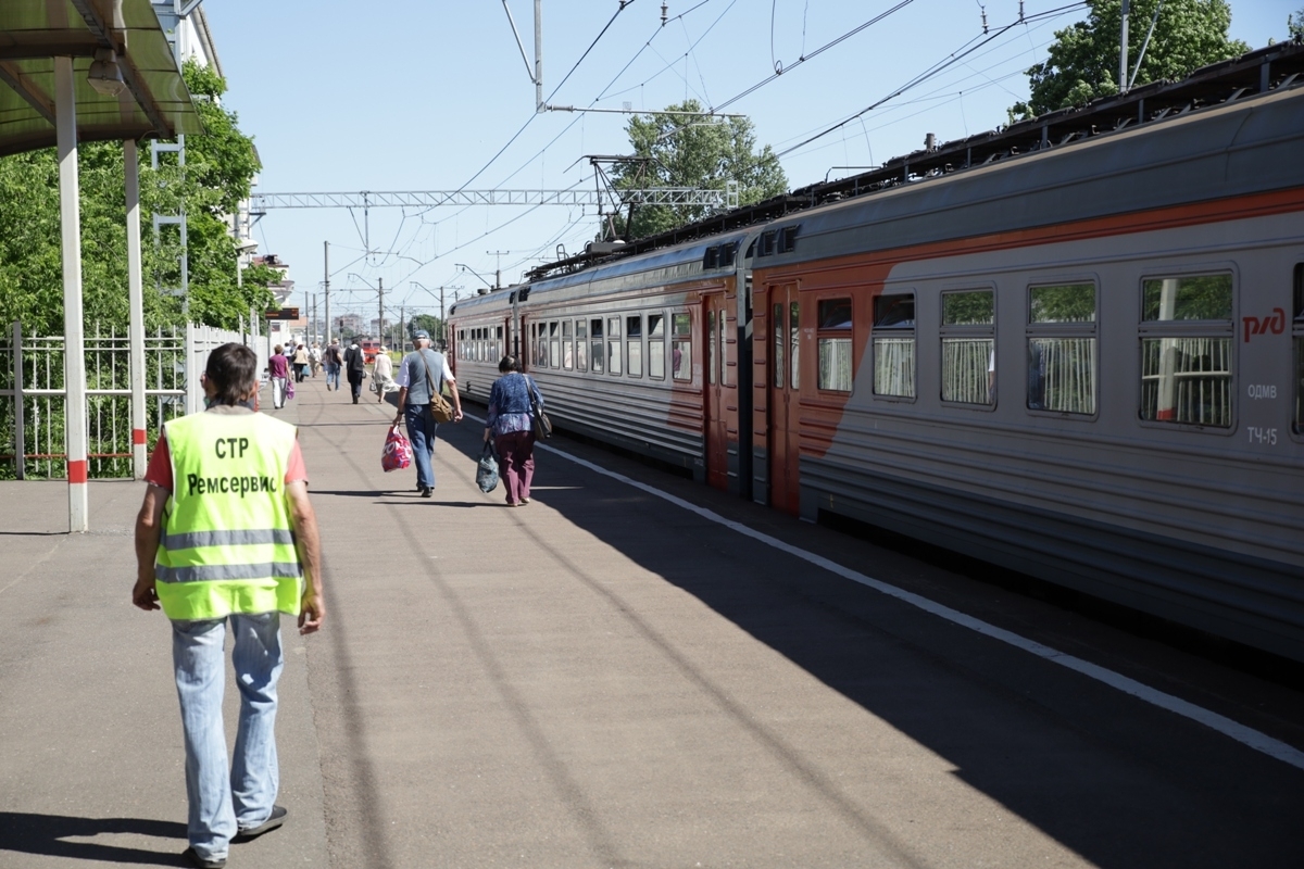 В Петербурге запустят электрички на лыжные базы в Токсово и Шапки
