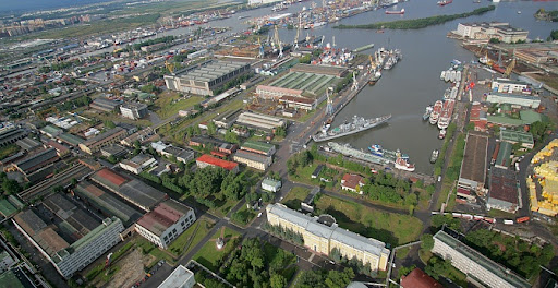 «Северная верфь» спустила на воду ярусолов-процессор «Гандвик-2»