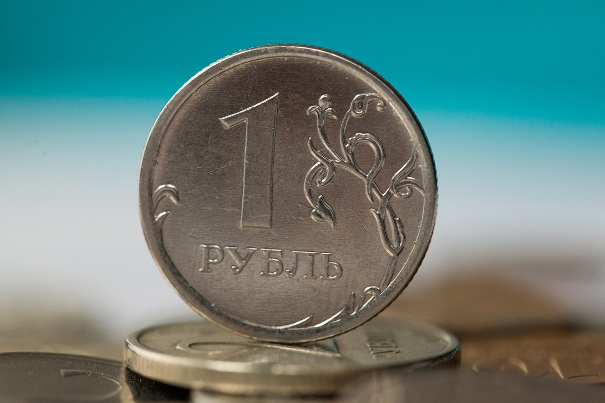 Граждан России предупредили о возможном резком укреплении рубля