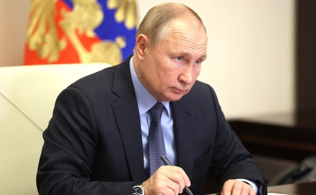 Владимир Путин поздравил волжан с 85-летием