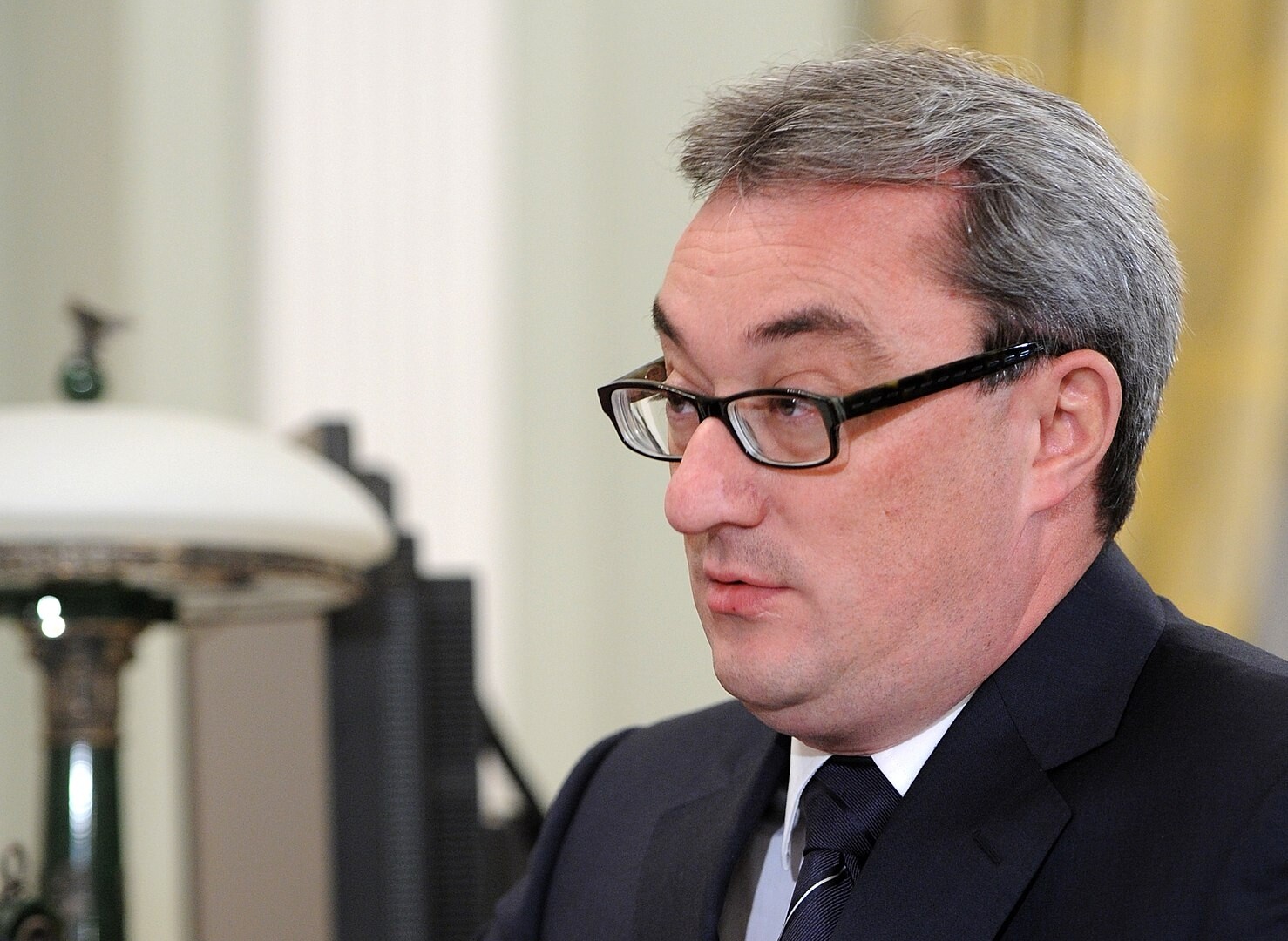 Суд отказался выпускать экс-губернатора Гайзера