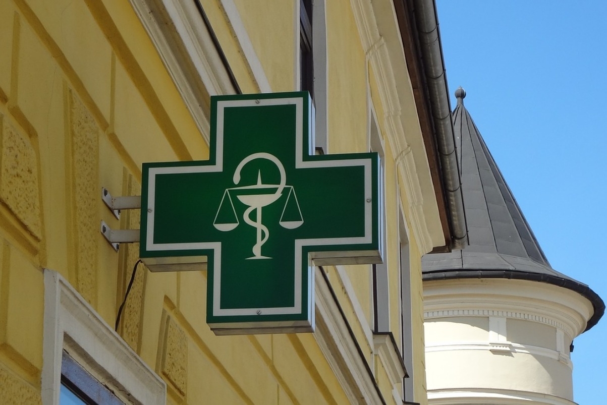 «Петербургские аптеки» выплатят городу 26 млн рублей