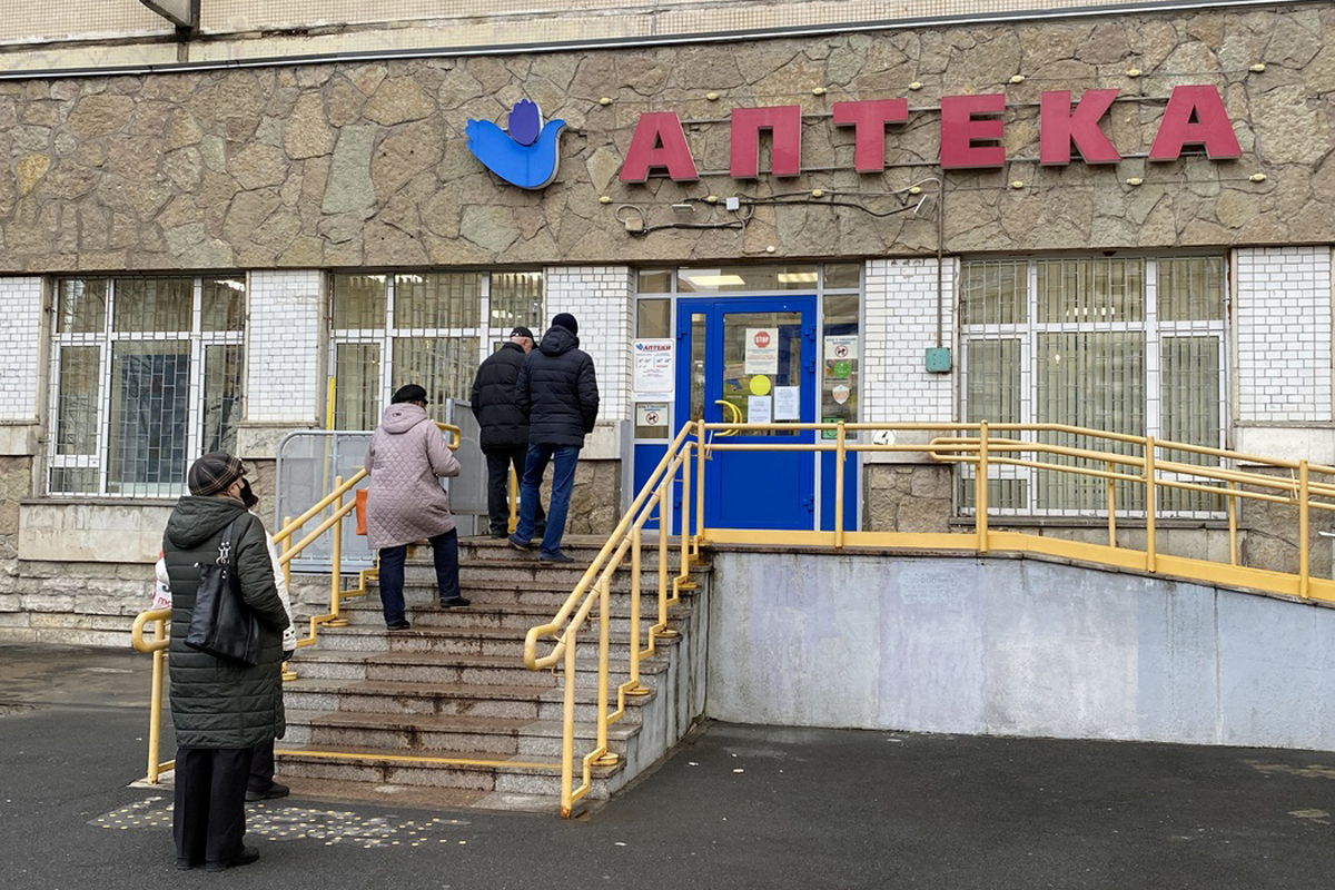 В Санкт-Петербурге на 16% увеличился спрос на фармацевтов