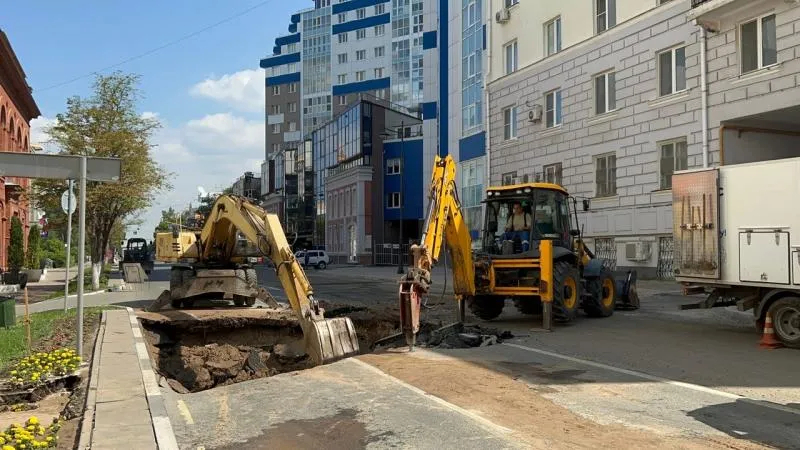 Жители двух районов Самары остались без воды из-за утечки
