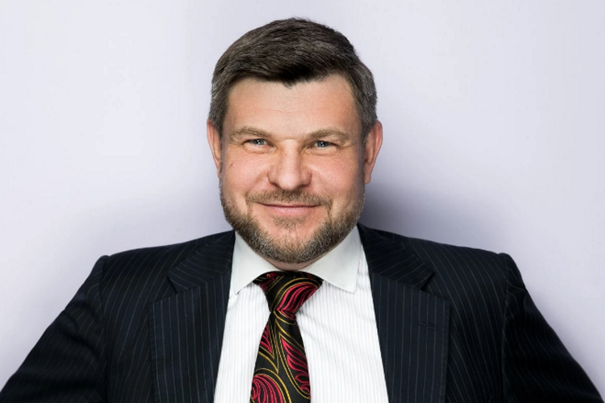 Крупную компанию из Петербурга подозревают в неуплате налогов на миллиард рублей