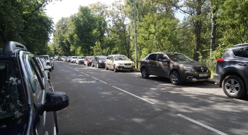 В Вологде запретят парковку по левой стороне улицы Герцена