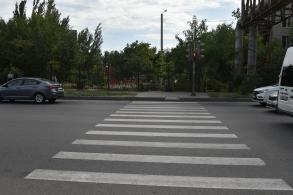 В Астраханской области модернизируют пешеходные переходы 