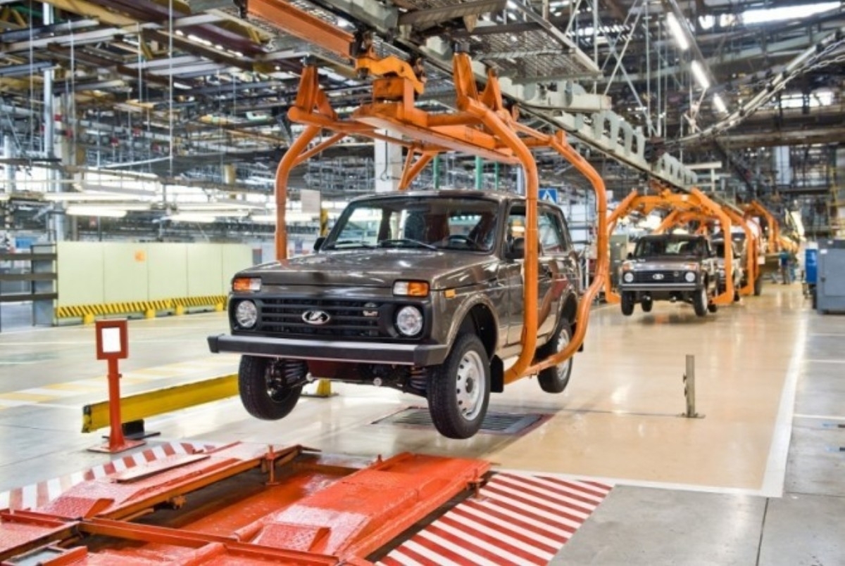 Lada будут выпускать на бывшем заводе Nissan в Петербурге