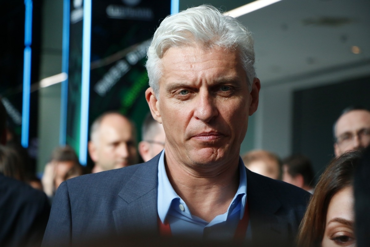 Олег Тиньков объявил о решении отказаться от гражданства РФ
