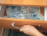 Астраханка незаконно обналичила сертификат на выплаты 