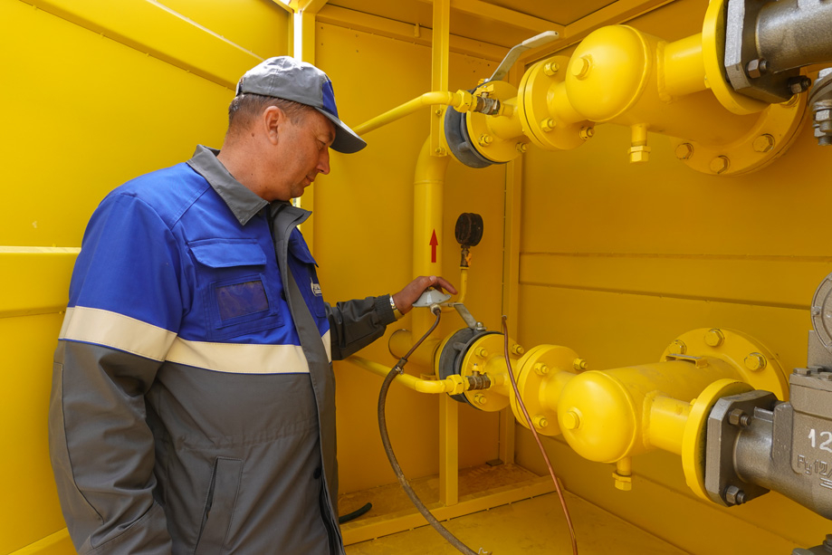 Специалисты «Газпром распределения» улучшили газоснабжение в Астраханской области 