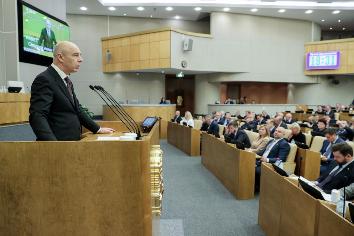 Депутаты Госдумы хотят вернуть миллиарды в Петербург