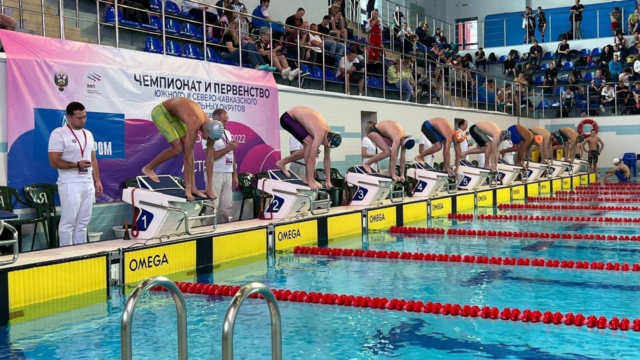 В Астрахани стартовали чемпионат и первенство ЮФО и СКФО  