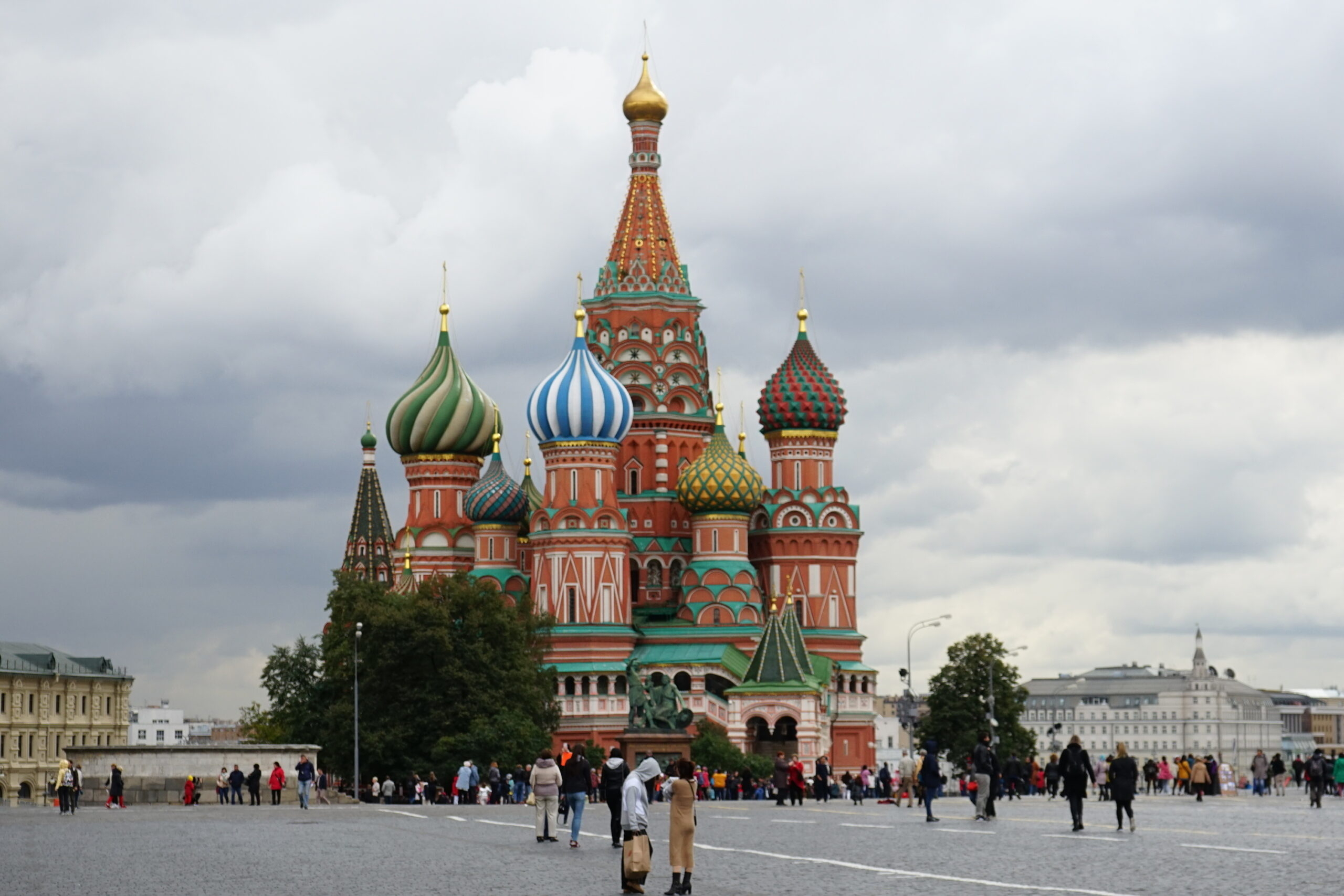 Москва заключила более 57 тысяч контрактов с предпринимателями из других регионов РФ