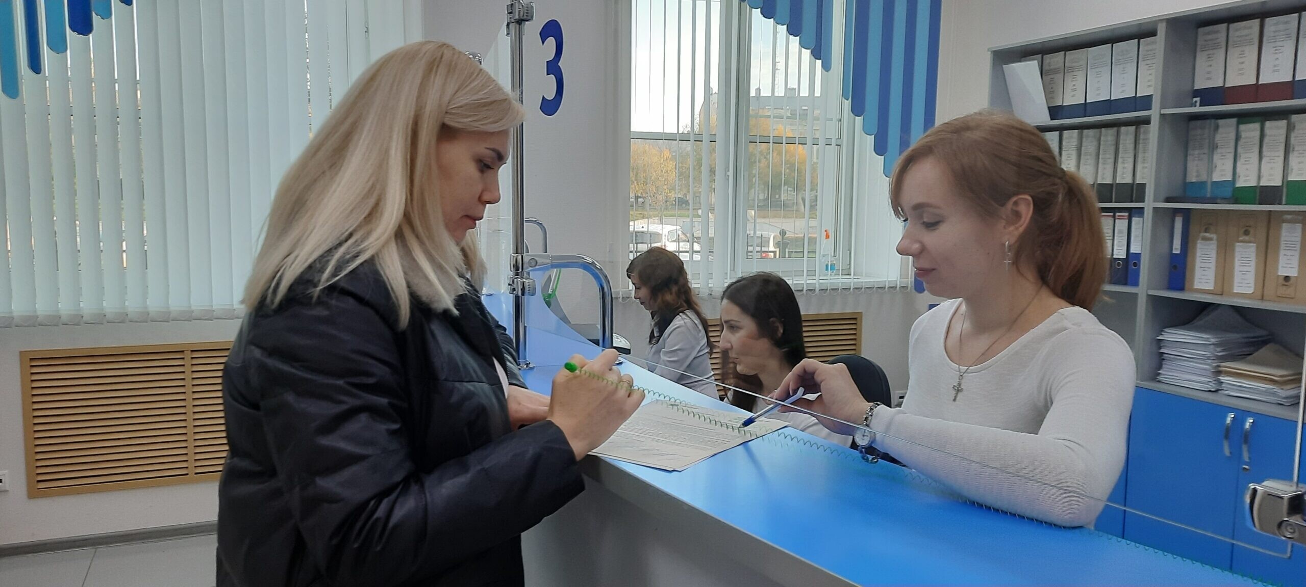 В Астрахани филиал «Россети Юг» снова открыл Центры обслуживания потребителей 