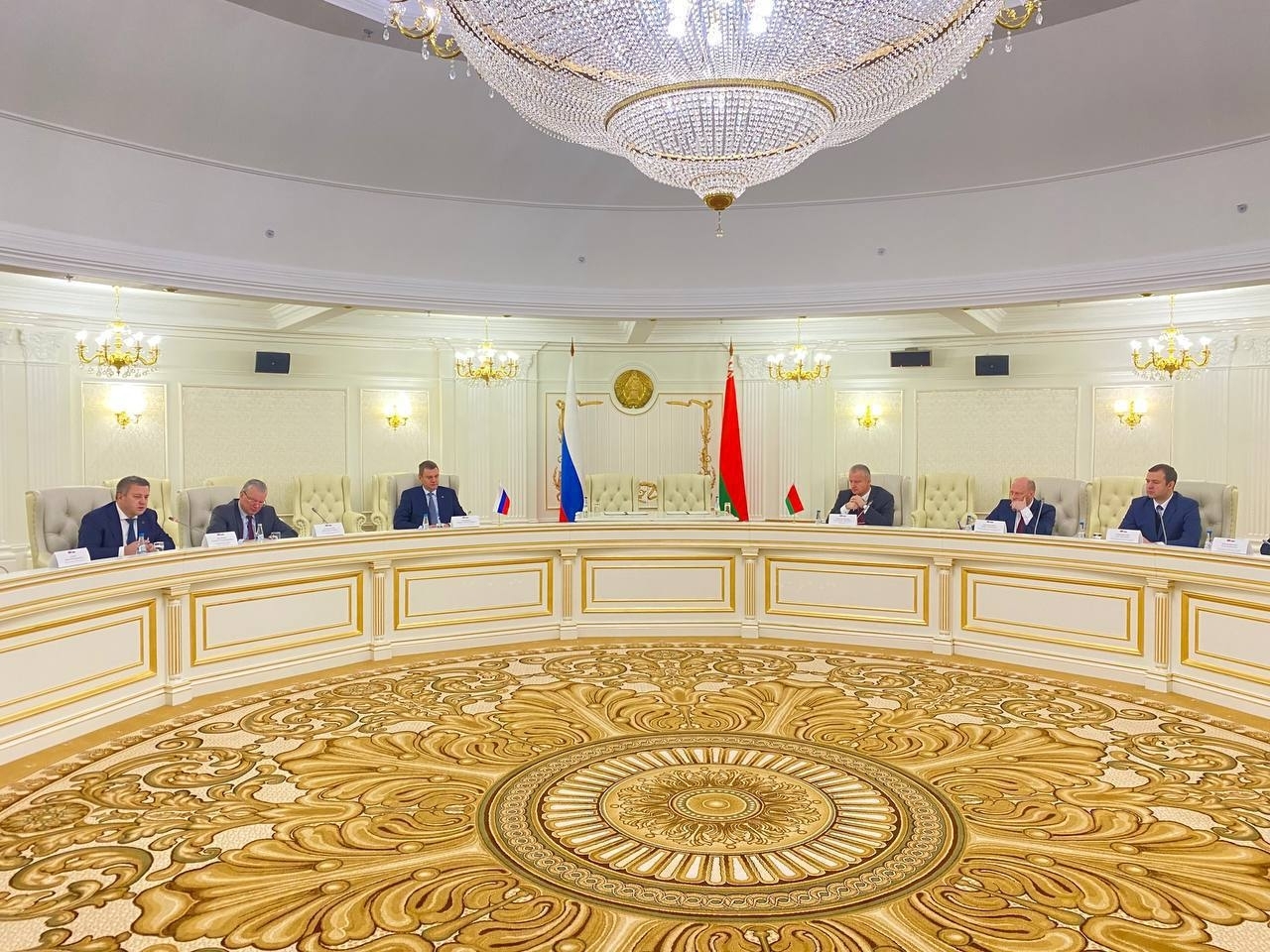 Петербург усилит сотрудничество с Белоруссией