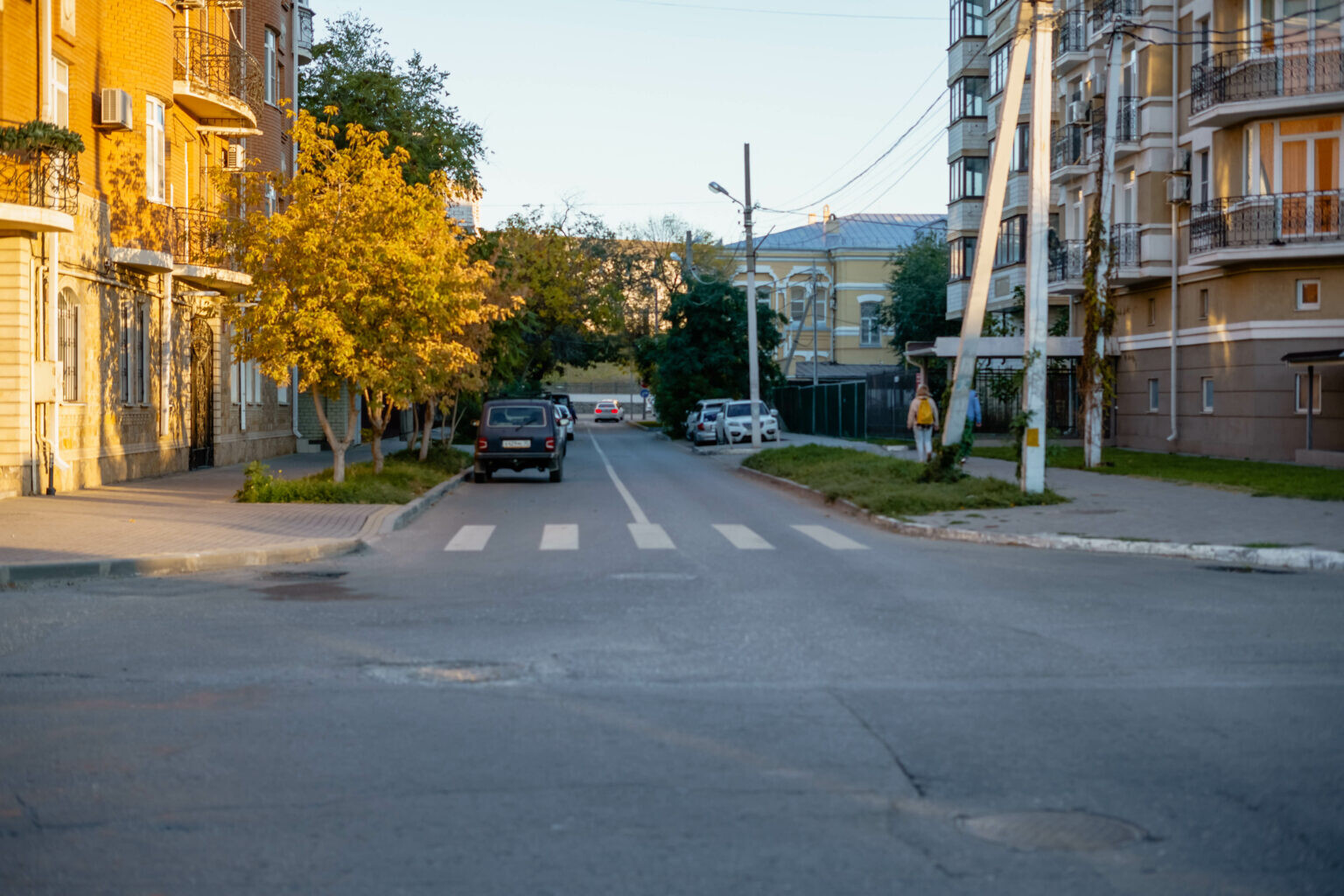 В Астрахани проследили за состоянием новых дорог