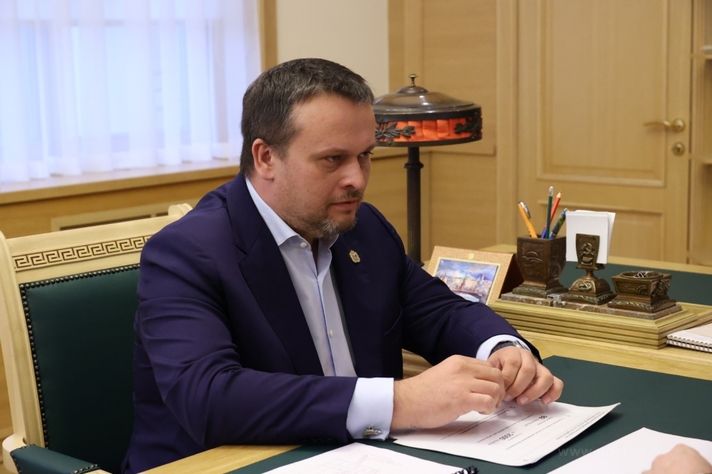 Глава Новгородской области провел рабочую встречу с руководителем комитета тарифного регулирования