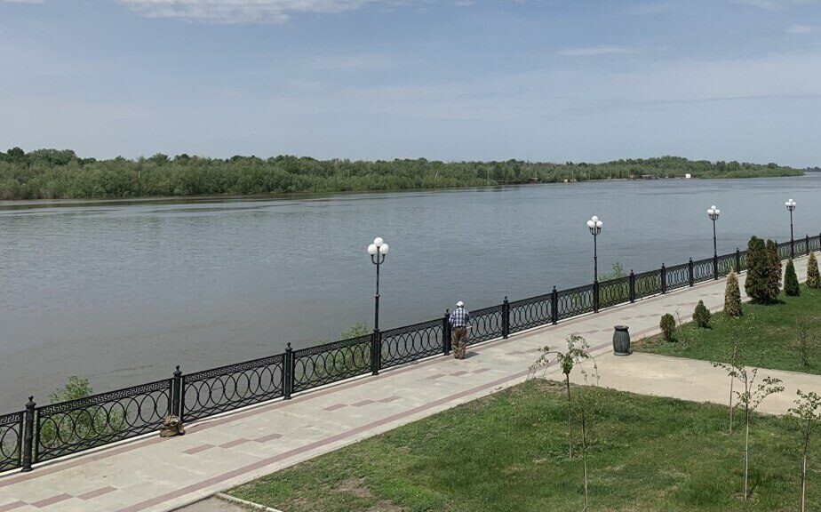 На набережной Волги в Астрахани на три дня погаснут фонари 