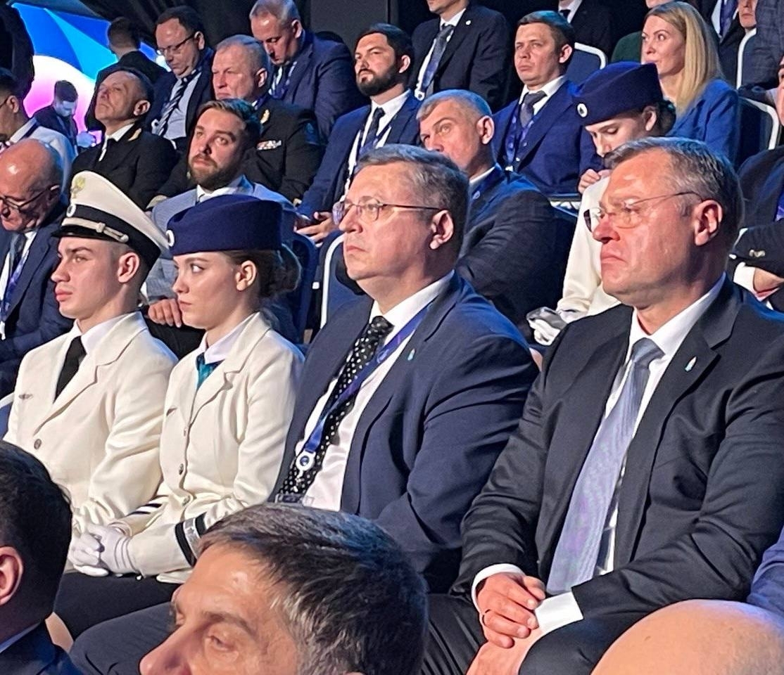 Глава Астраханской области поработал на Транспортной неделе-2022 в Москве