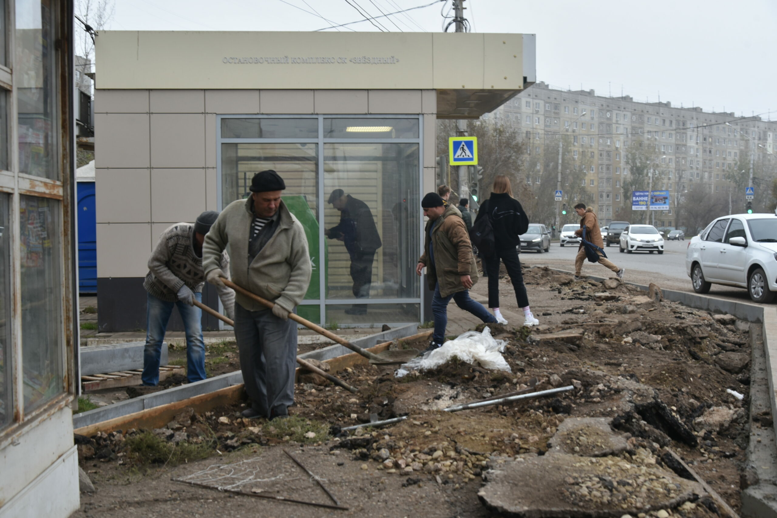 В Астрахани до конца года приведут в порядок свыше 30 остановок