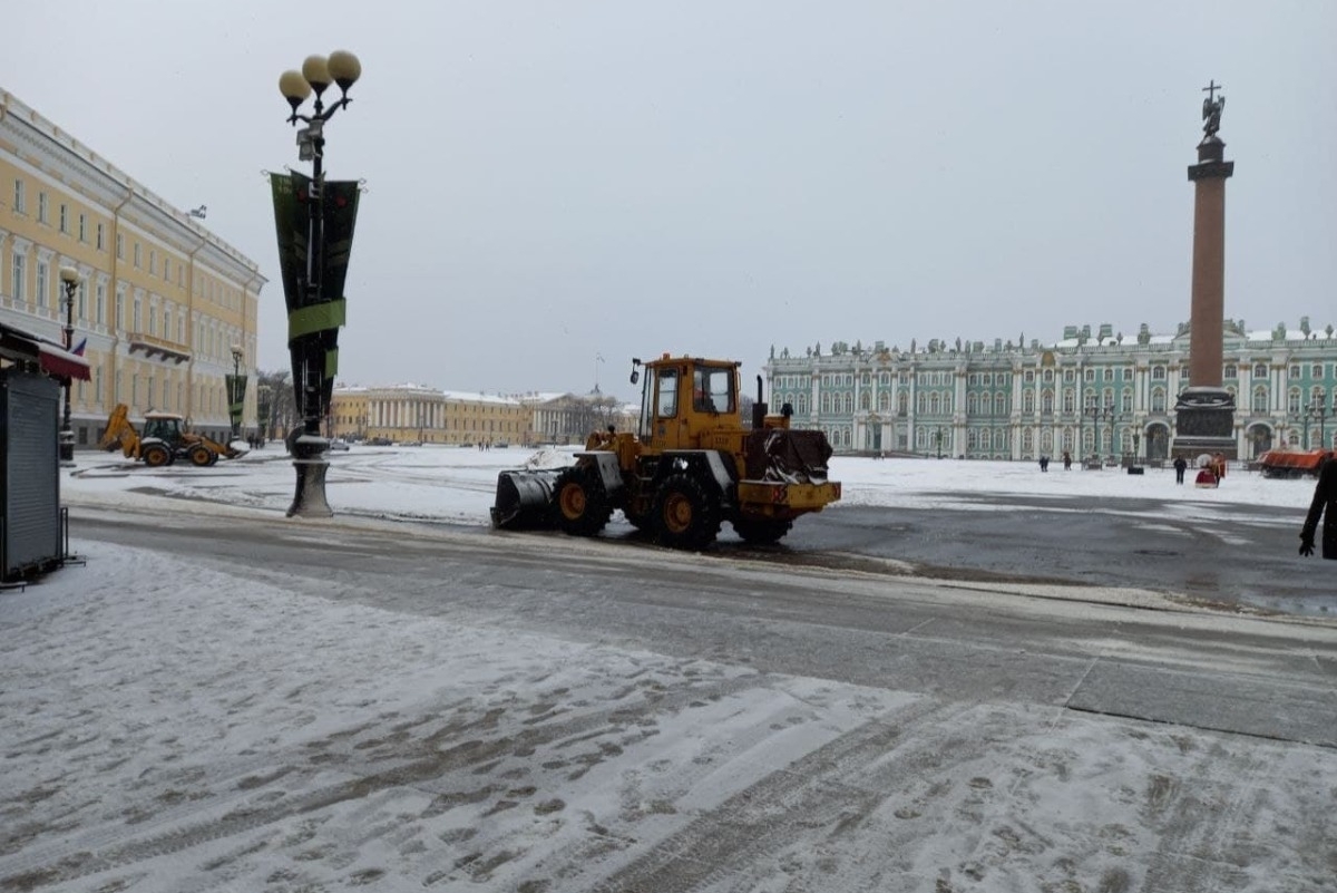 Врач объяснила, как метеозависимым пережить оттепель в Петербурге