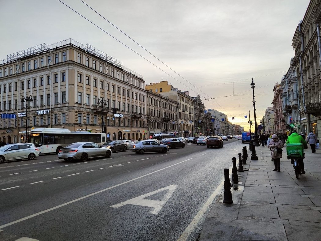 В Петербурге снизилась доля свободного предложения на Невском проспекте