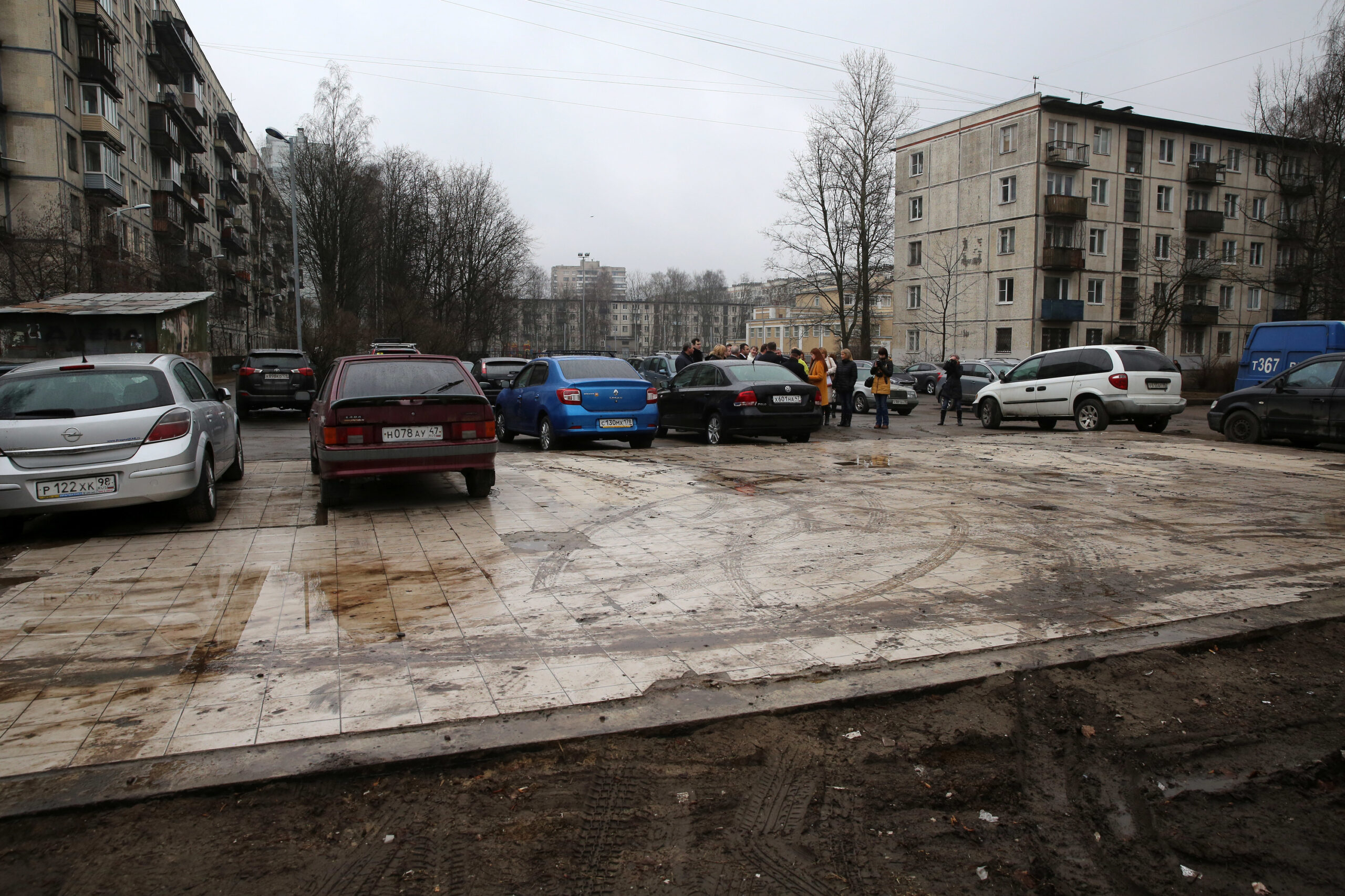 Администрация Петербурга выкупит внутриквартальный проезд в округе «Пискаревка»