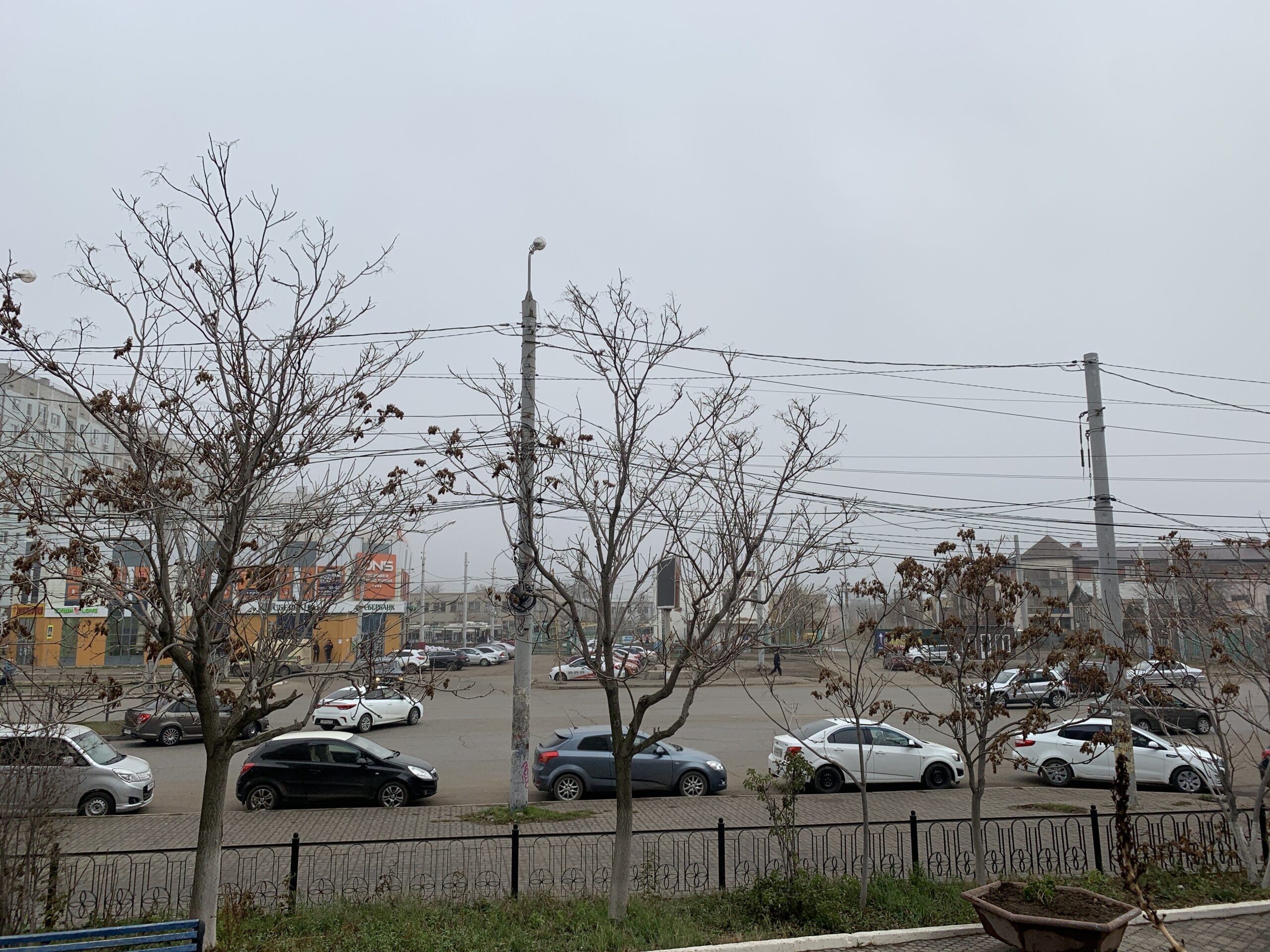 По Астрахани и Приволжскому району может пройтись запах гари