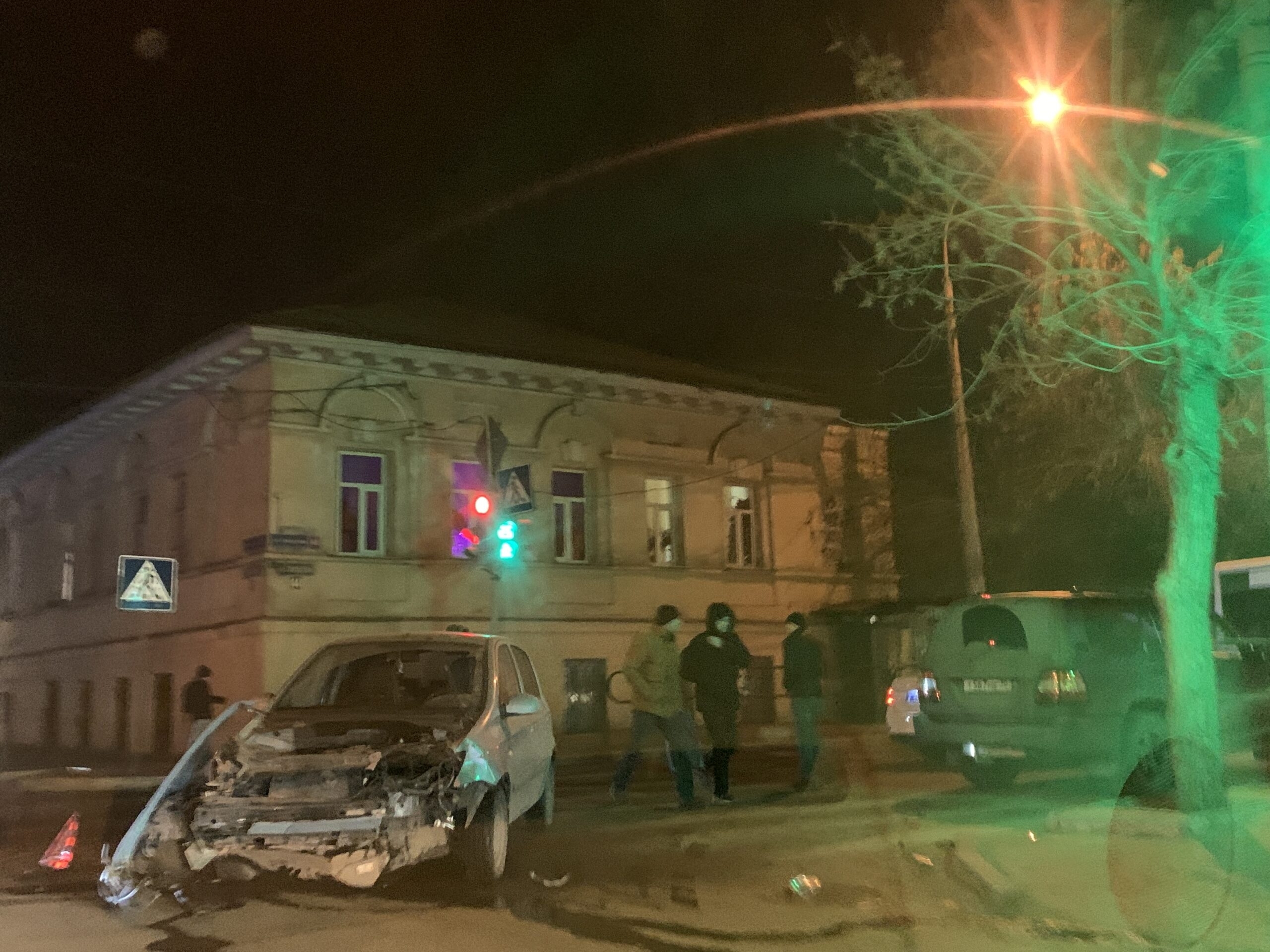 В Астрахани произошло ДТП с участием маршрутки