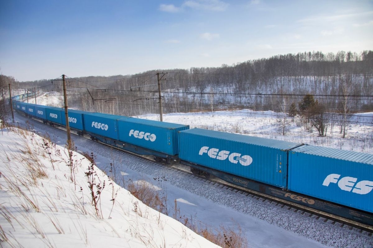 Fesco запустит новый маршрут через Петербург