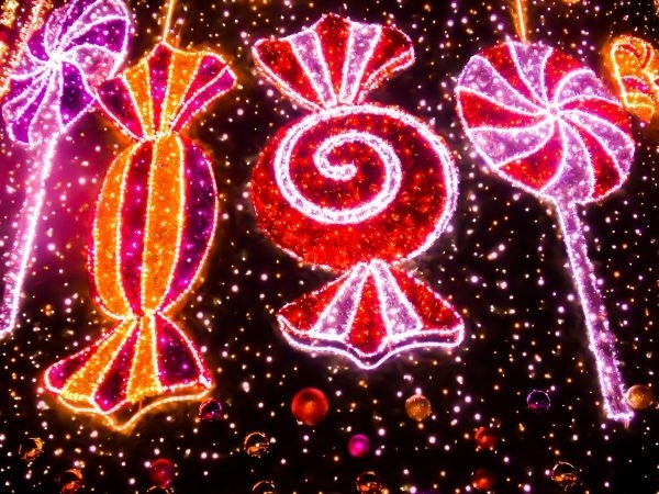 В Волгограде отказались от закупки новых новогодних украшений 