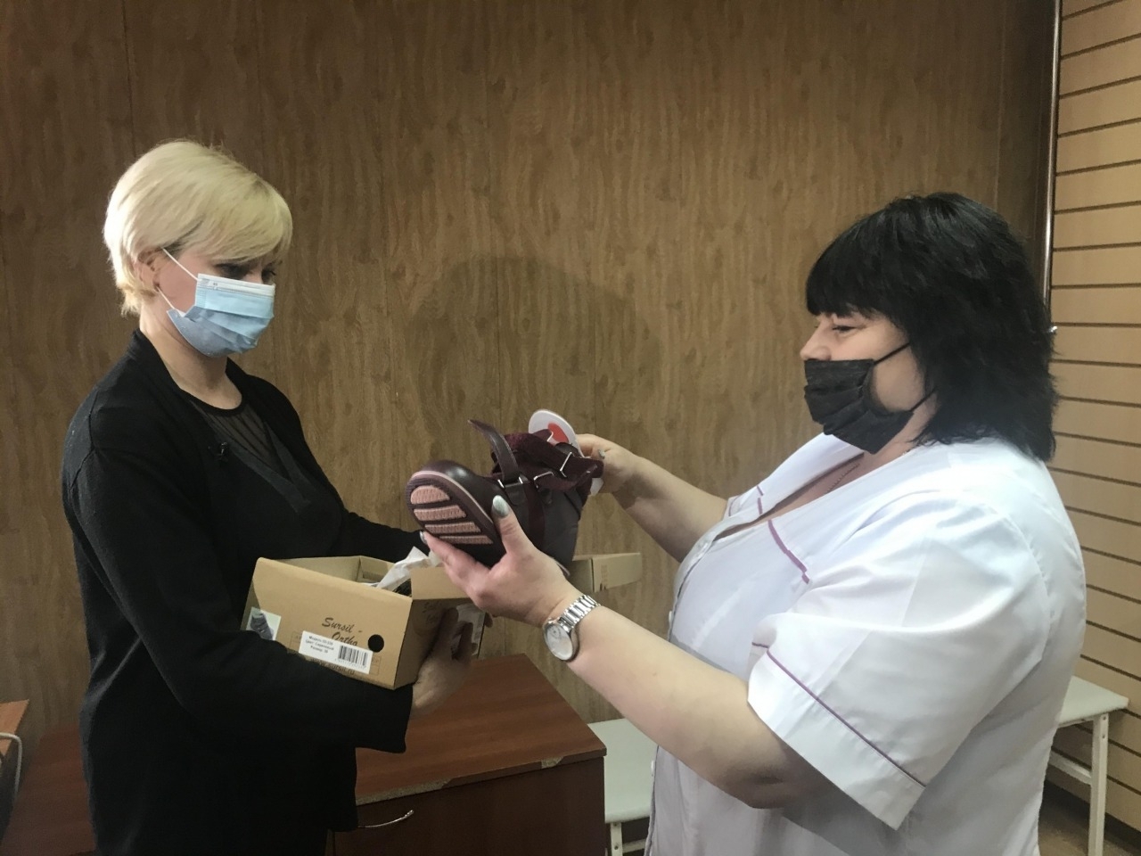 В 2022 году волгоградцы получили свыше 3,5 тысячи средств реабилитации 