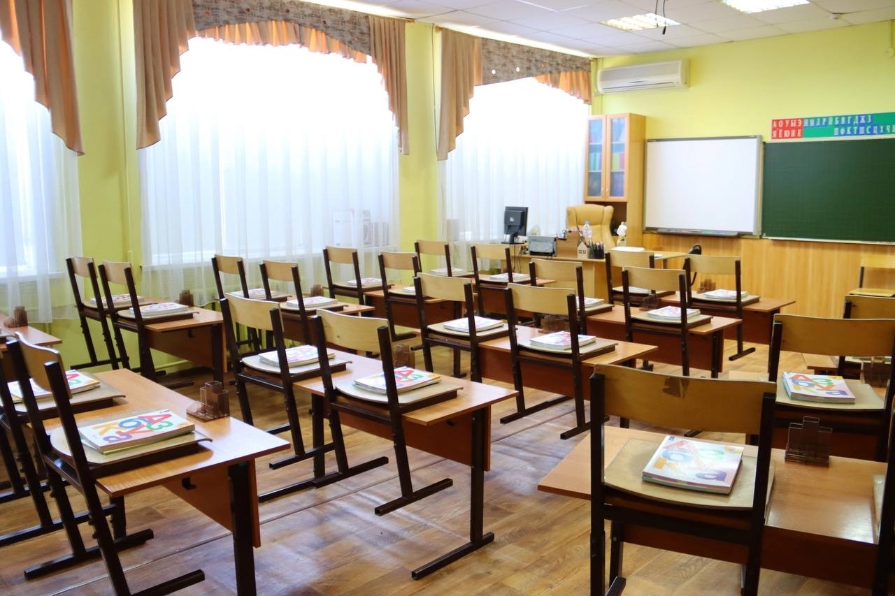 Дистанционное обучение в школах Астрахани продлится до 23 декабря