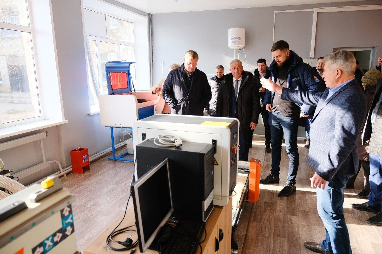 Астраханский губернатор с рабочим визитом приехал в Енотаевский район 