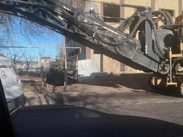 В Астрахани приступили к ремонту Аэропортовского проезда 