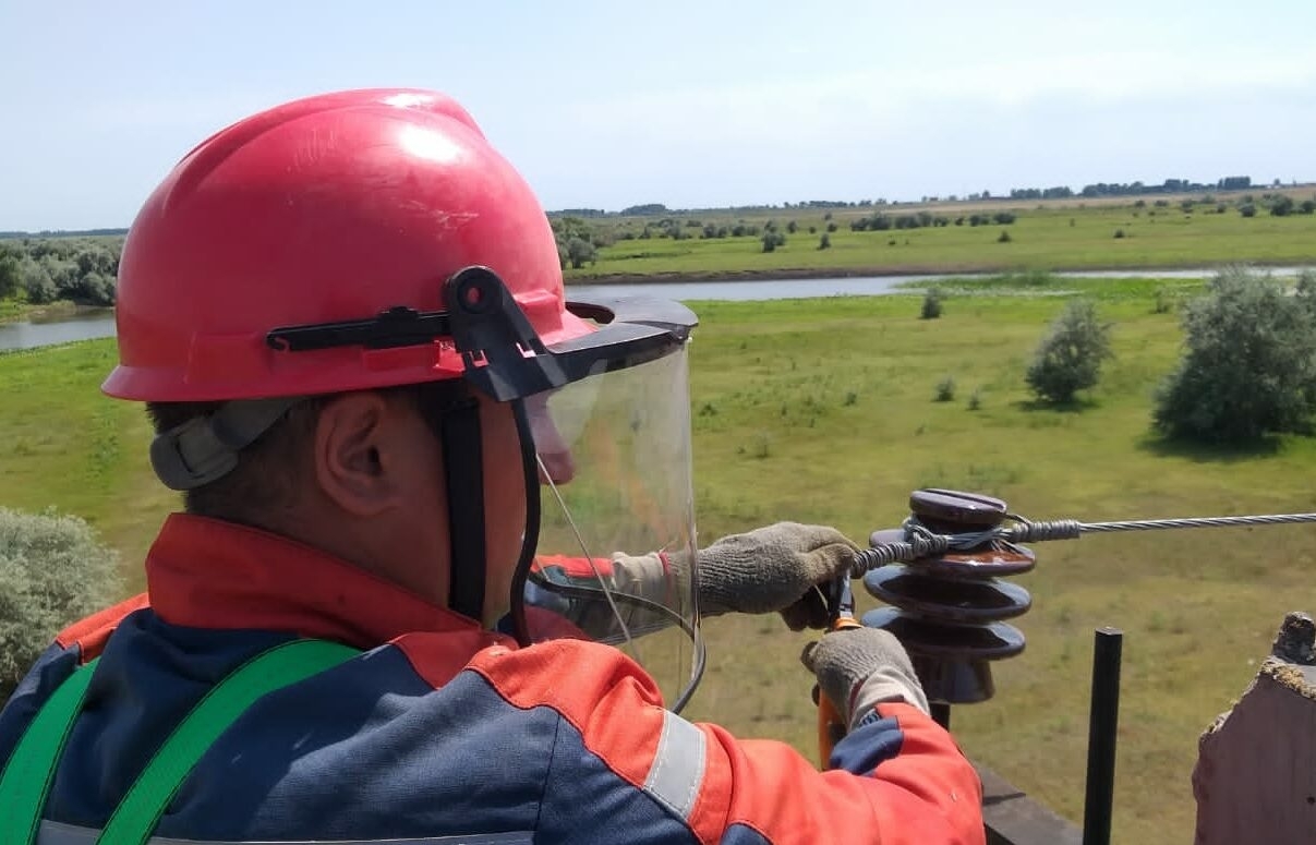 Астраханский филиал «Россети Юг» отремонтировал 13 подстанций 