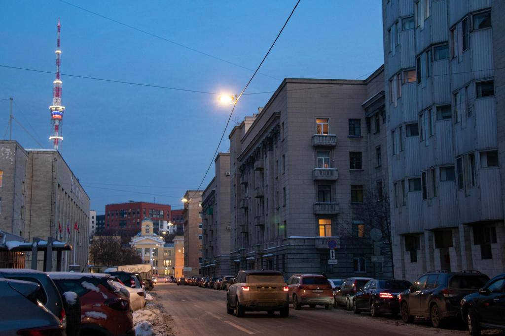 В Петроградском районе Петербурга отремонтировано наружное освещение